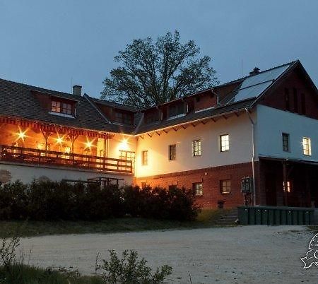 Orszem Fogado Hotel Szalafo Exterior photo