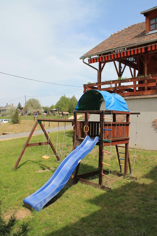 Orszem Fogado Hotel Szalafo Exterior photo